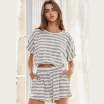 Bubble Hem and Sleeve Striped Crop Top