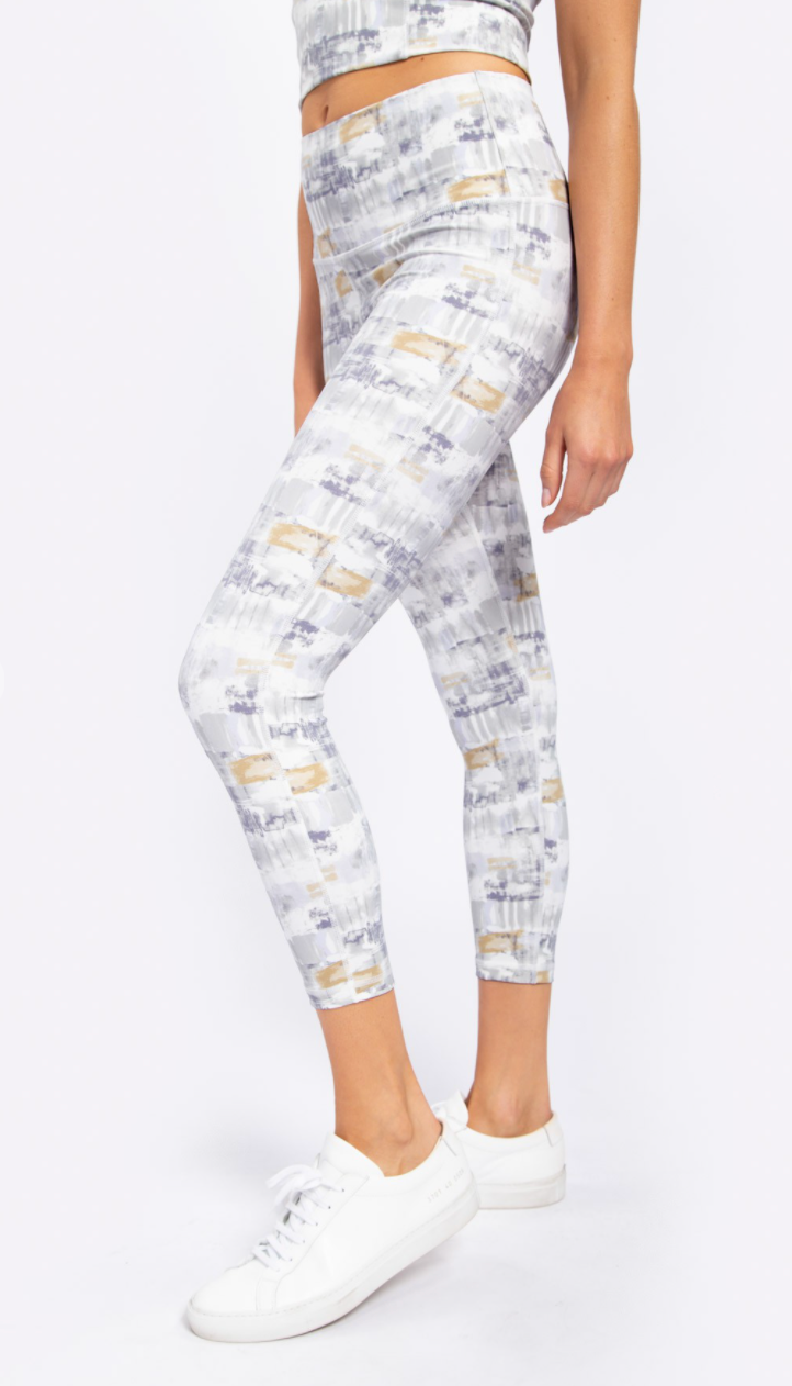 Watercolor Stucco High-Waist Capri Leggings